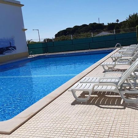 Falésia Beach Villa Olhos de Agua  Exterior foto